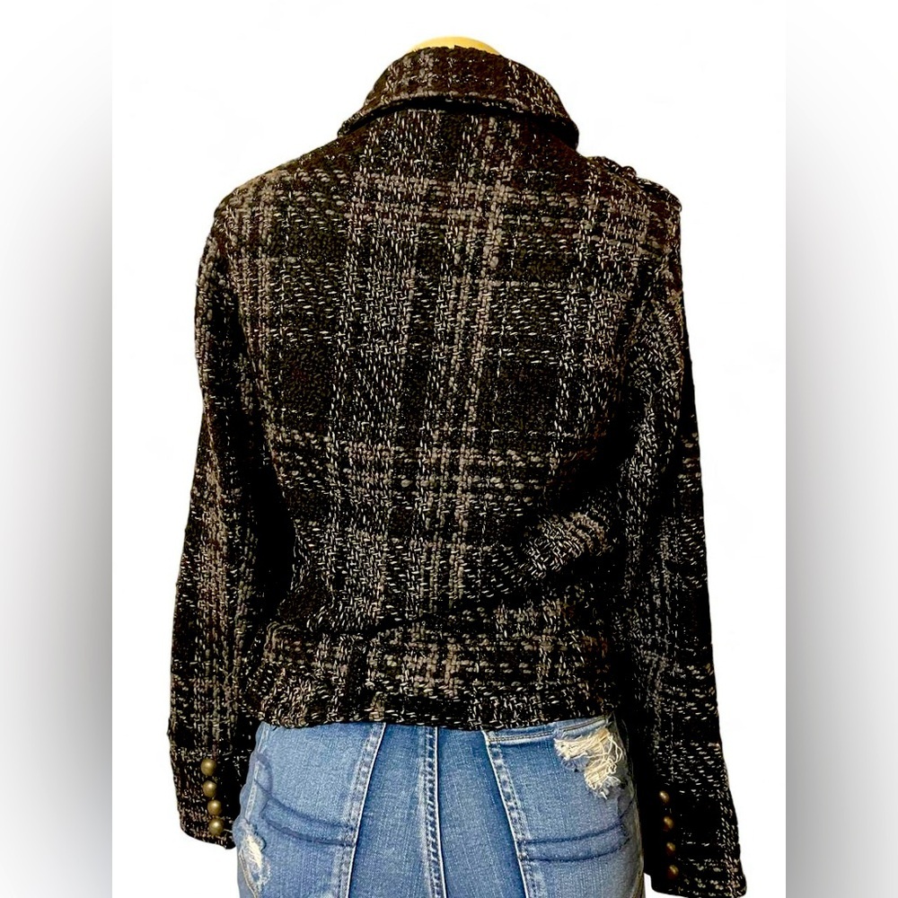 Jacket - Picture 7 of 8